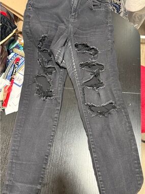 American Eagle Outfitters Black Distressed Skinny Jeans